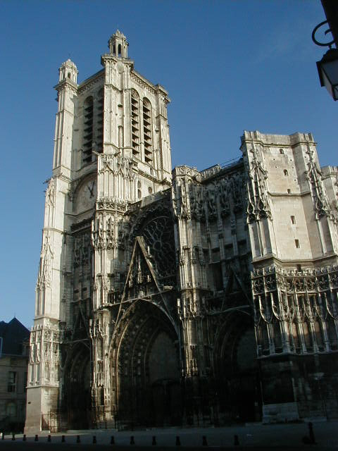 troyescathedrale.jpg